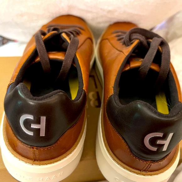 Cole Haan Men’s Grand Series GrandPro Topspin Sneaker British Tan - Picture 6 of 9